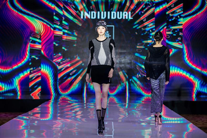 “創意 · 跨越 國家毛衫紗線資源共享平臺啟動儀式”在威海聯橋集團盛裝啟幕(圖63) “創意 · 跨越 國家毛衫紗線資源共享平臺啟動儀式”在威海聯橋集團盛裝啟幕(圖63)