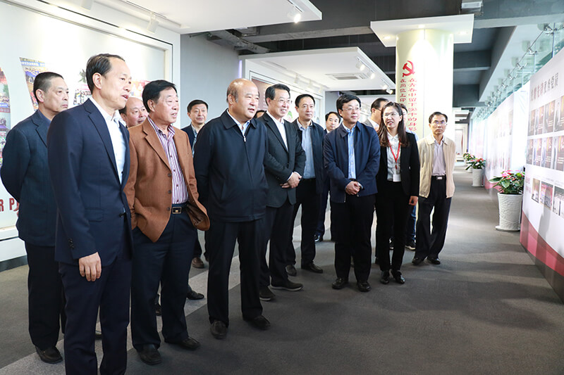 山東省關工委領導一行來聯橋集團參觀調研