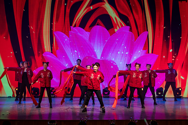 歡欣鼓舞迎新春，滿懷豪情攀高峰 | 聯橋集團2020迎新春聯歡晚會激情開演(圖13)