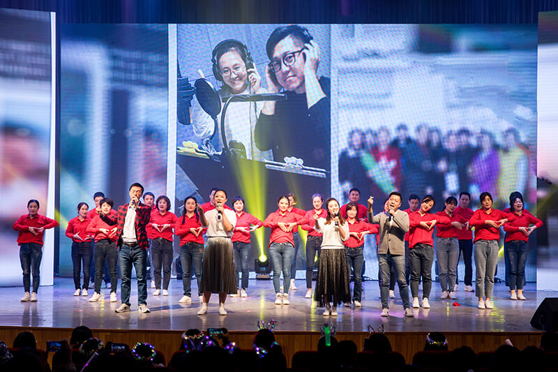歡欣鼓舞迎新春，滿懷豪情攀高峰 | 聯橋集團2020迎新春聯歡晚會激情開演(圖23)