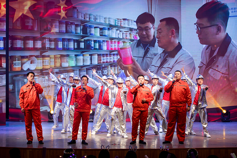 歡欣鼓舞迎新春，滿懷豪情攀高峰 | 聯橋集團2020迎新春聯歡晚會激情開演(圖35)