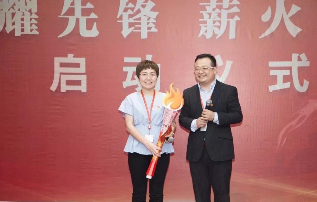 光耀先鋒  薪火接力 傳遞先鋒精神，開拓全新事業(yè)   張建軍—葉根源(圖1)